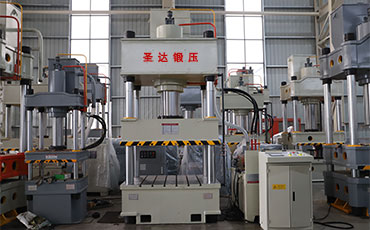 四柱液壓機(jī)工作原理是什么？