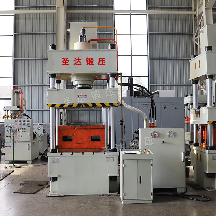 200噸三梁四柱液壓機